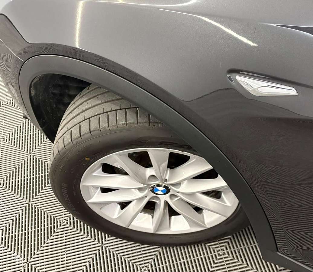 BMW X4, 2.0 l., off-road / crossover