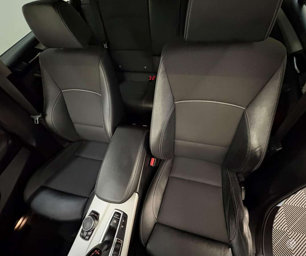 BMW X4, 2.0 l., off-road / crossover