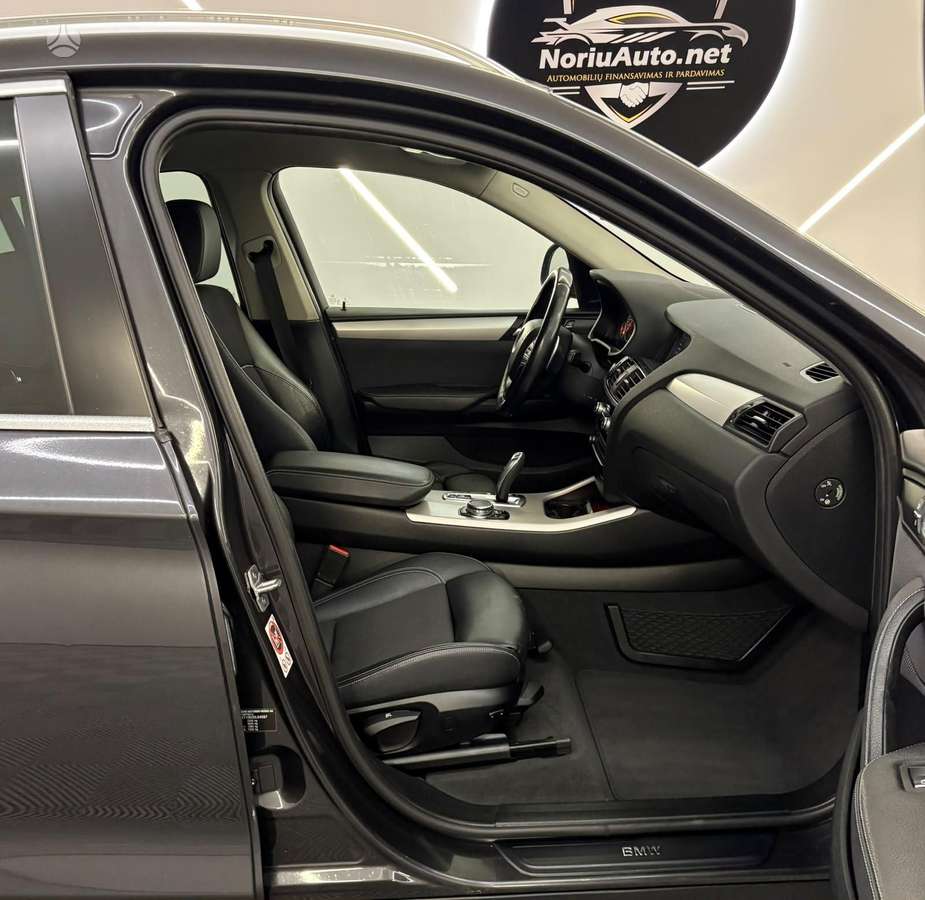 BMW X4, 2.0 l., off-road / crossover