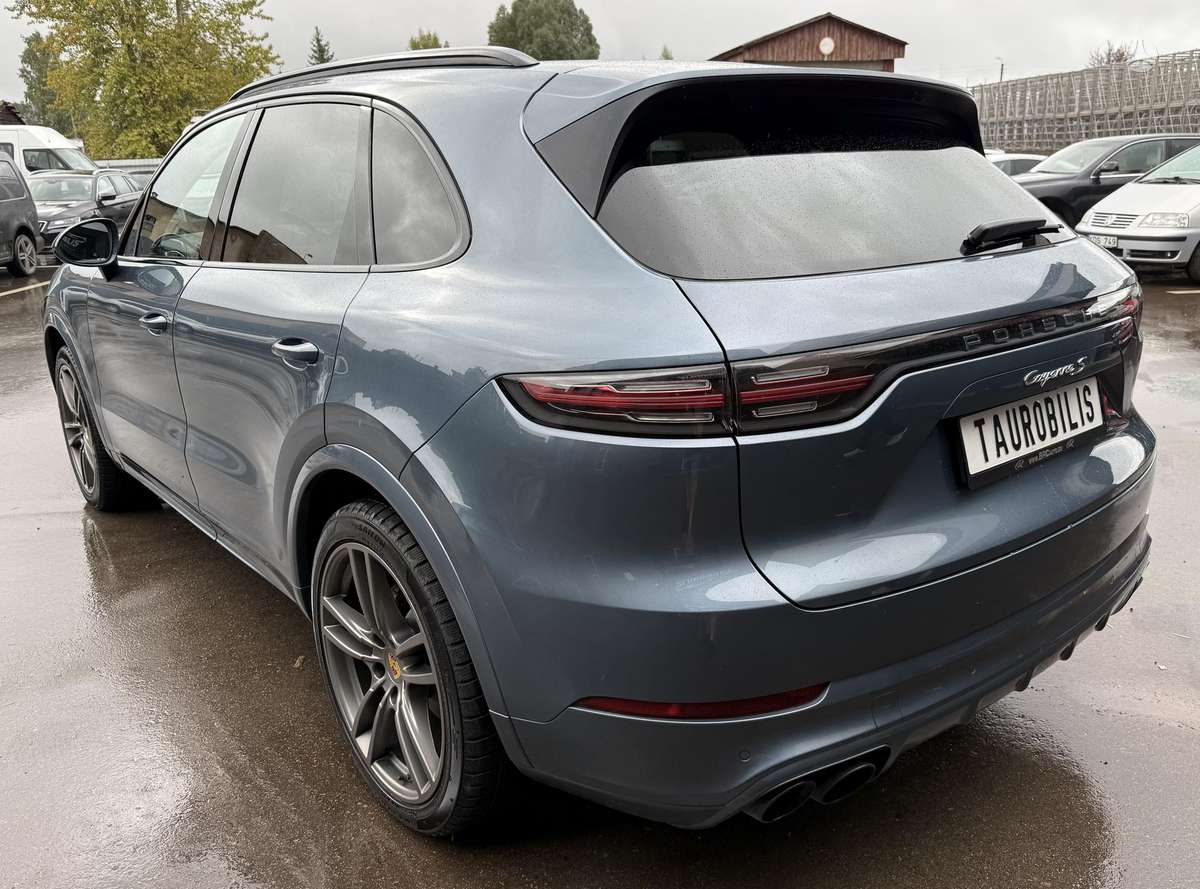 Porsche Cayenne, 2.9 l., Внедорожник / Кроссовер