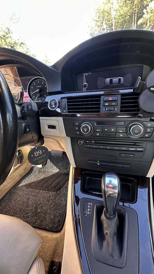 BMW 335, 3.0 l., Кабриолет