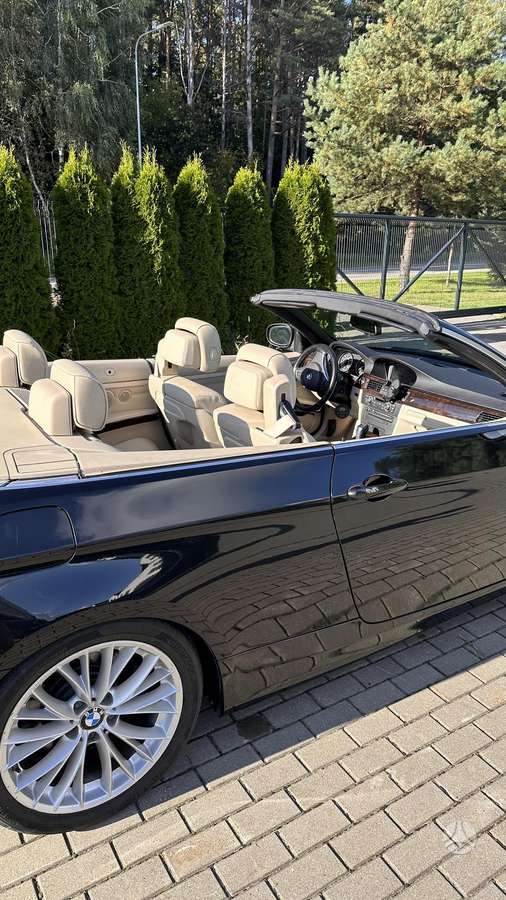 BMW 335, 3.0 l., convertible