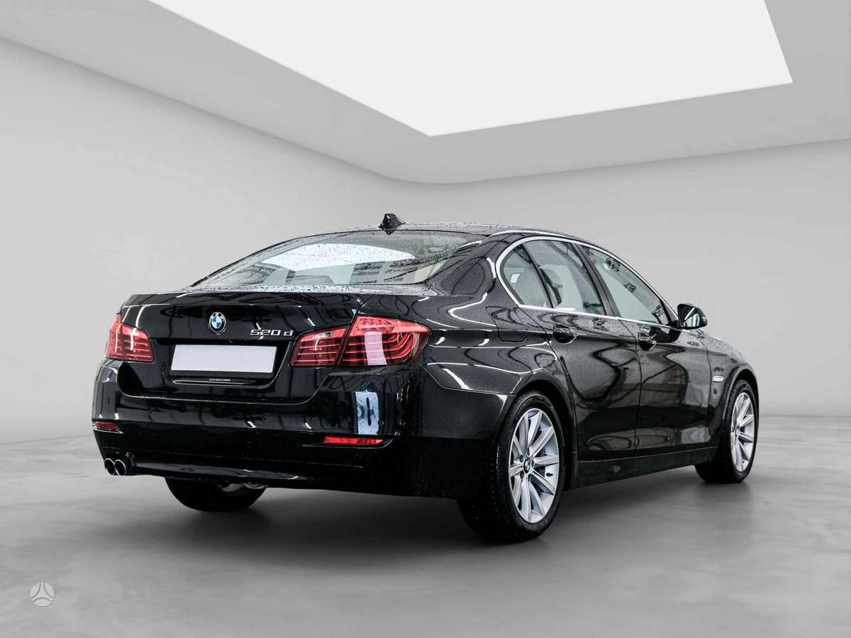 BMW 520, 2.0 l., Седан