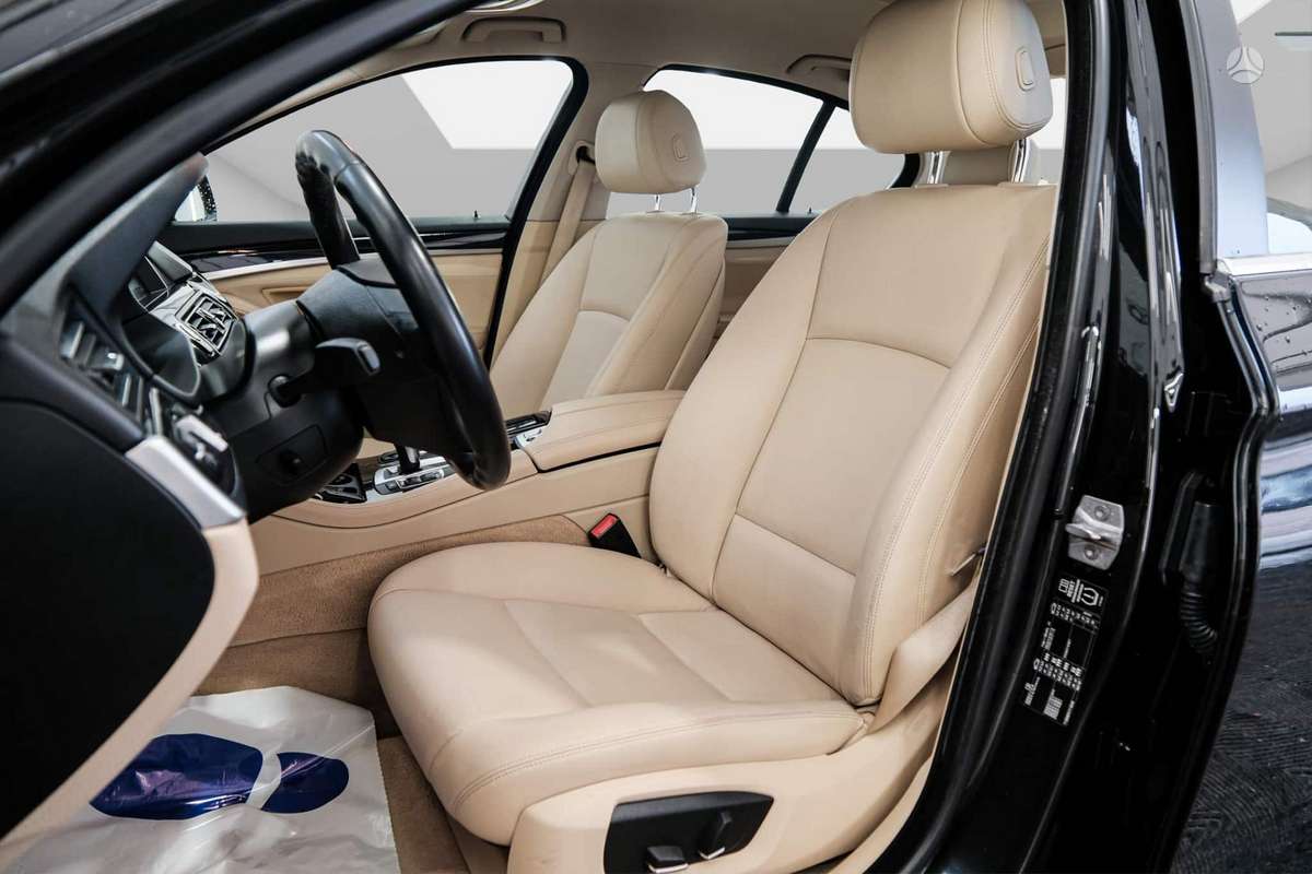 BMW 520, 2.0 l., Седан
