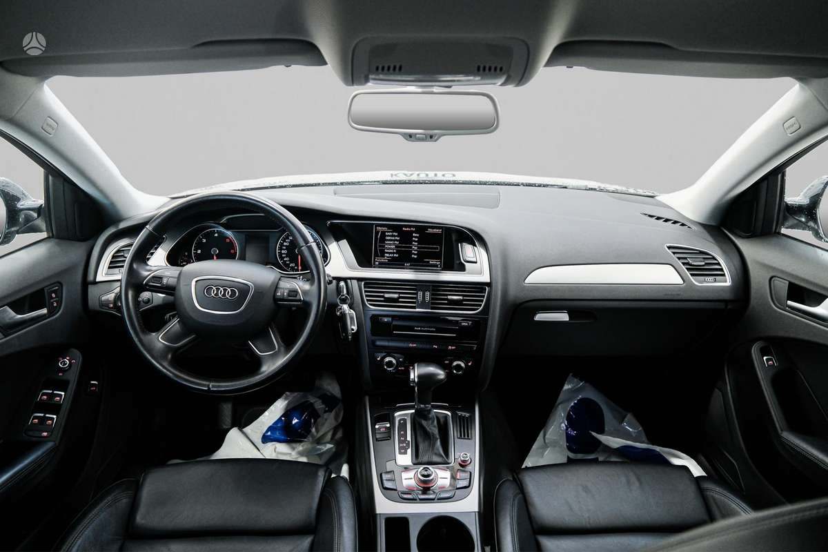 Audi A4, 3.0 l., Седан