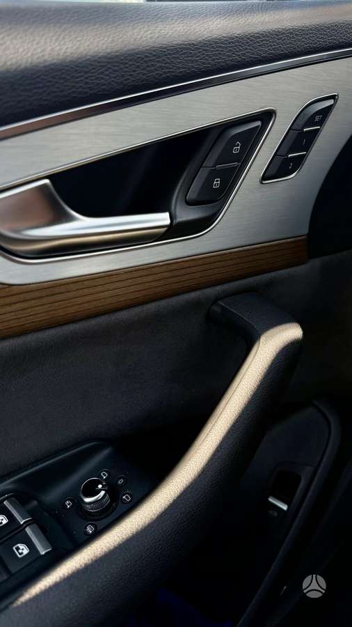 Audi Q7, 3.0 l., Внедорожник / Кроссовер