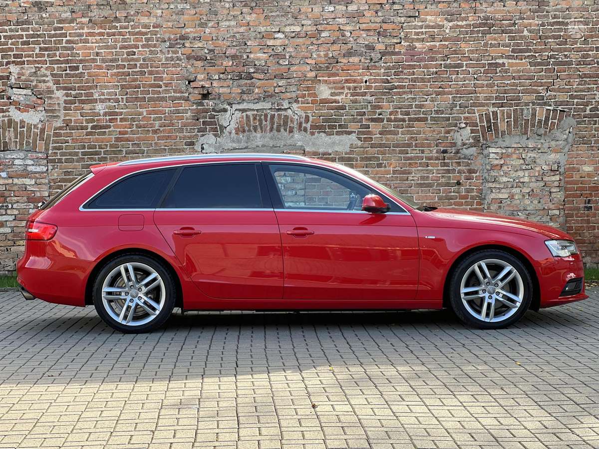 Audi A4, 1.8 l., universalas