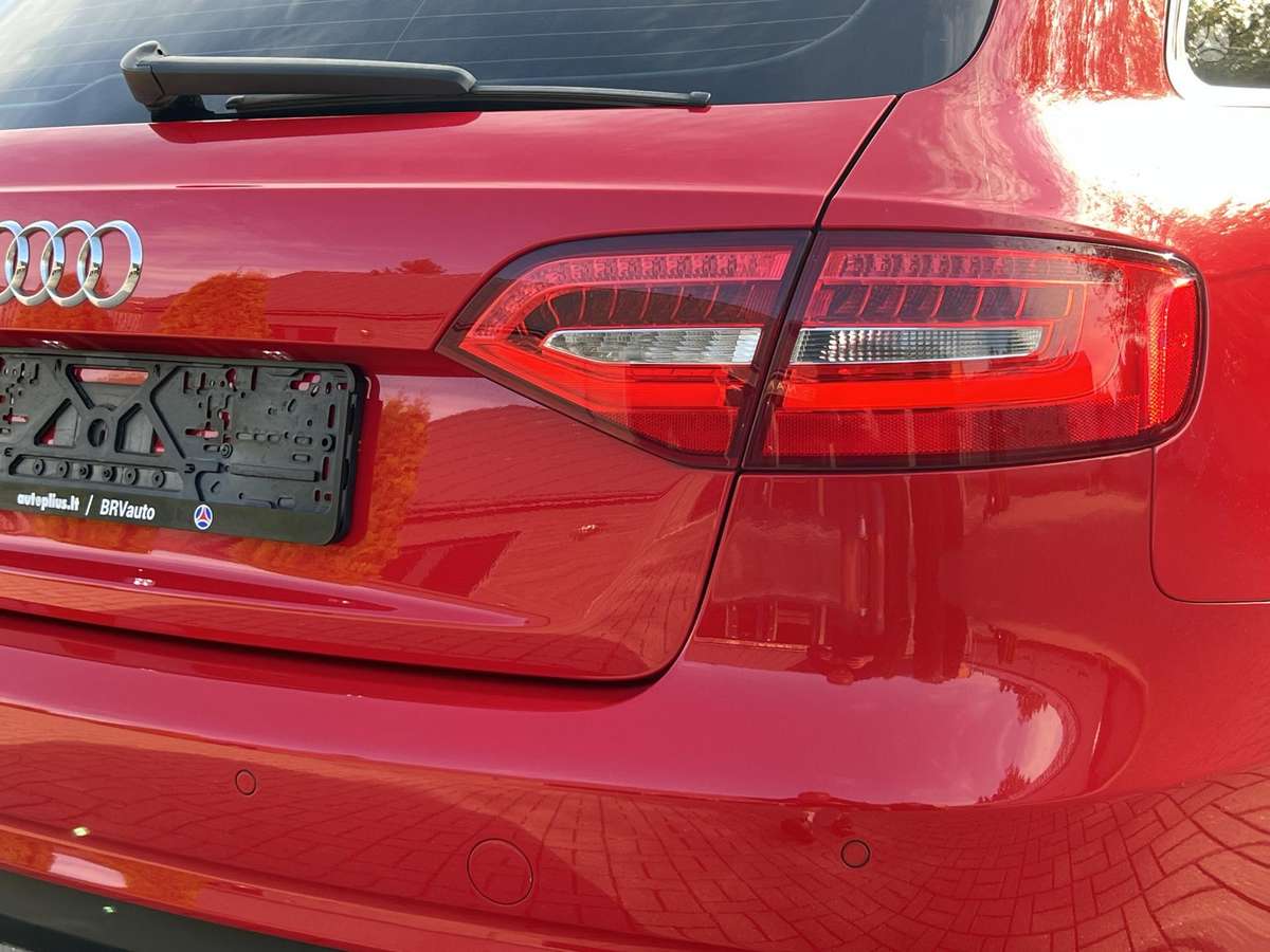 Audi A4, 1.8 l., Универсал