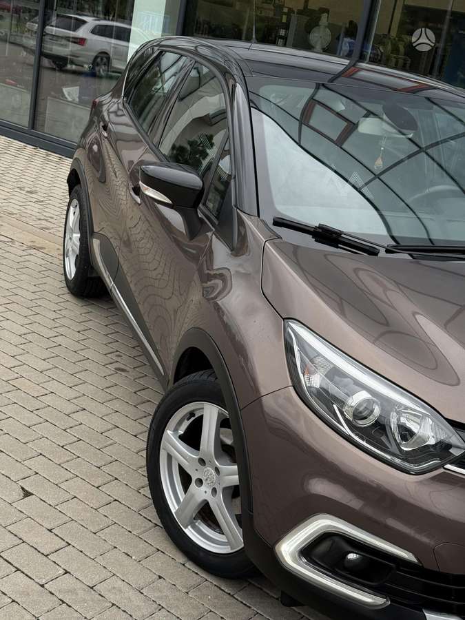 Renault Captur, 1.5 l., off-road / crossover