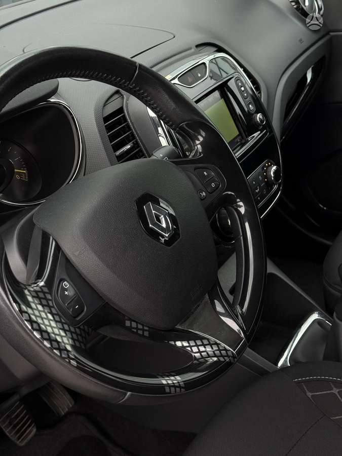 Renault Captur, 1.5 l., Внедорожник / Кроссовер
