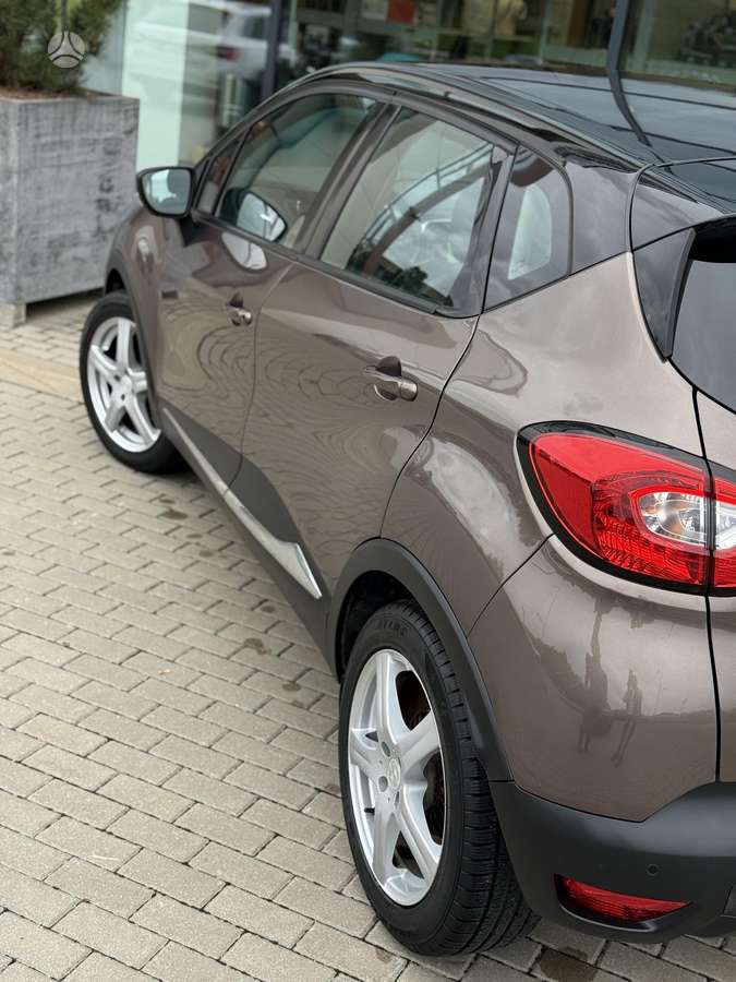 Renault Captur, 1.5 l., off-road / crossover