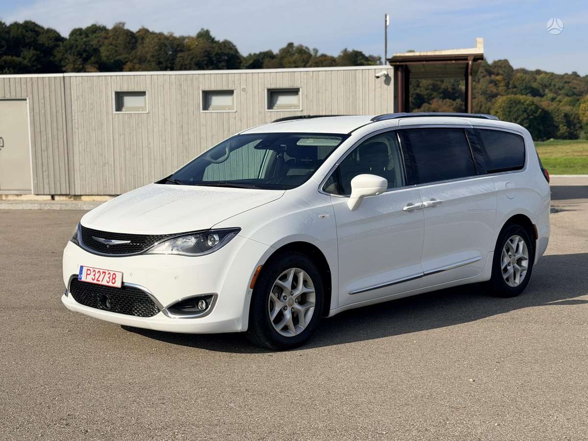 Chrysler Pacifica, 3.6 l., Минивэн