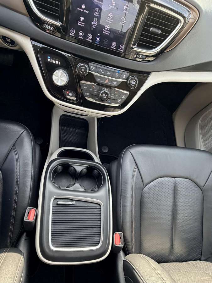 Chrysler Pacifica, 3.6 l., Минивэн
