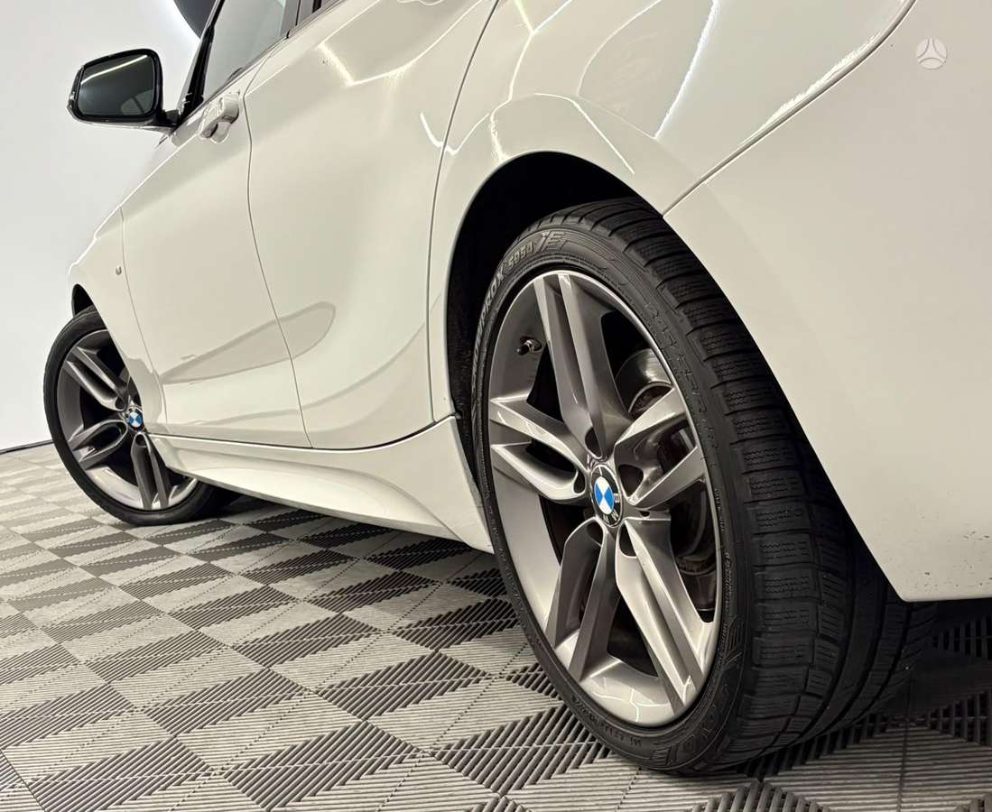 BMW 120, 2.0 l., Хэтчбек