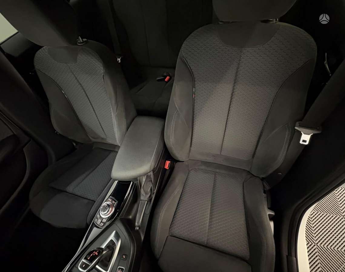BMW 120, 2.0 l., Хэтчбек