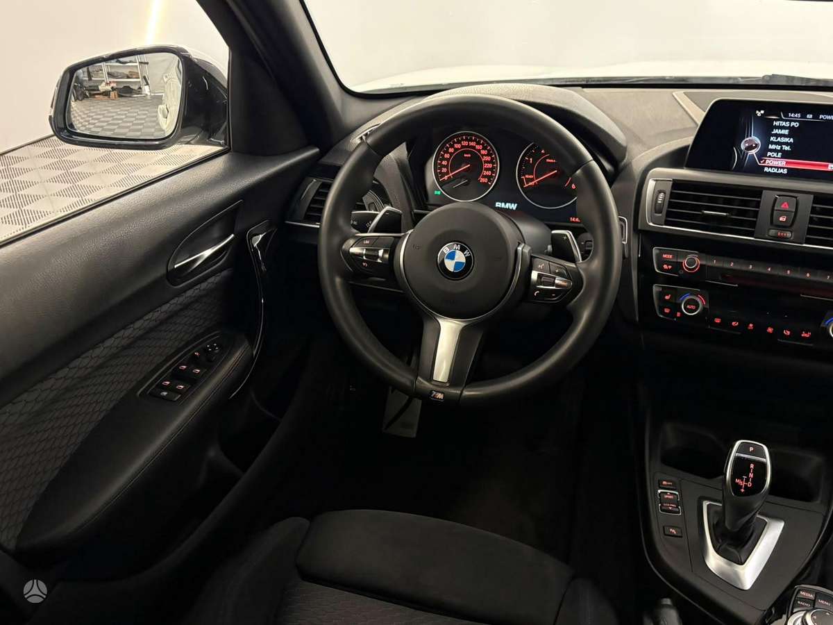 BMW 120, 2.0 l., Хэтчбек