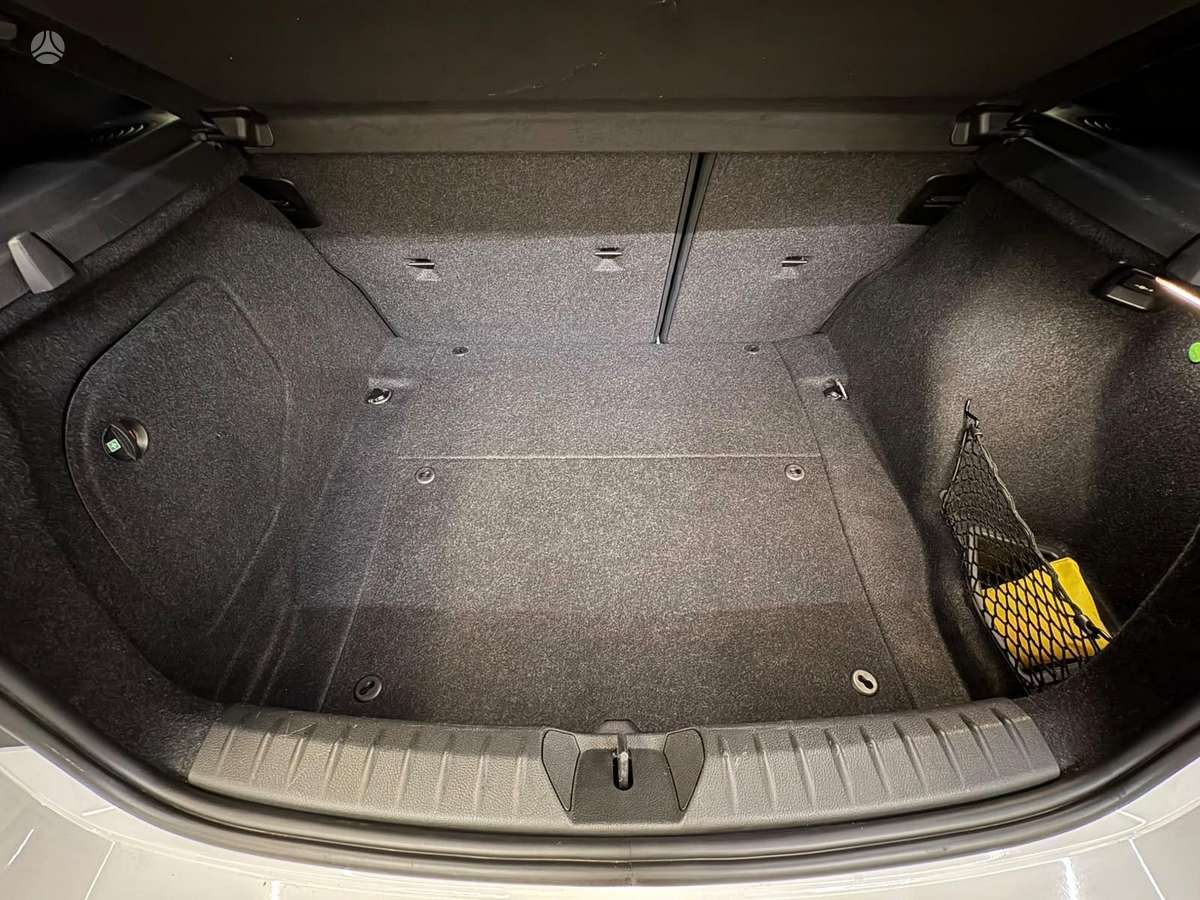 BMW 120, 2.0 l., Хэтчбек