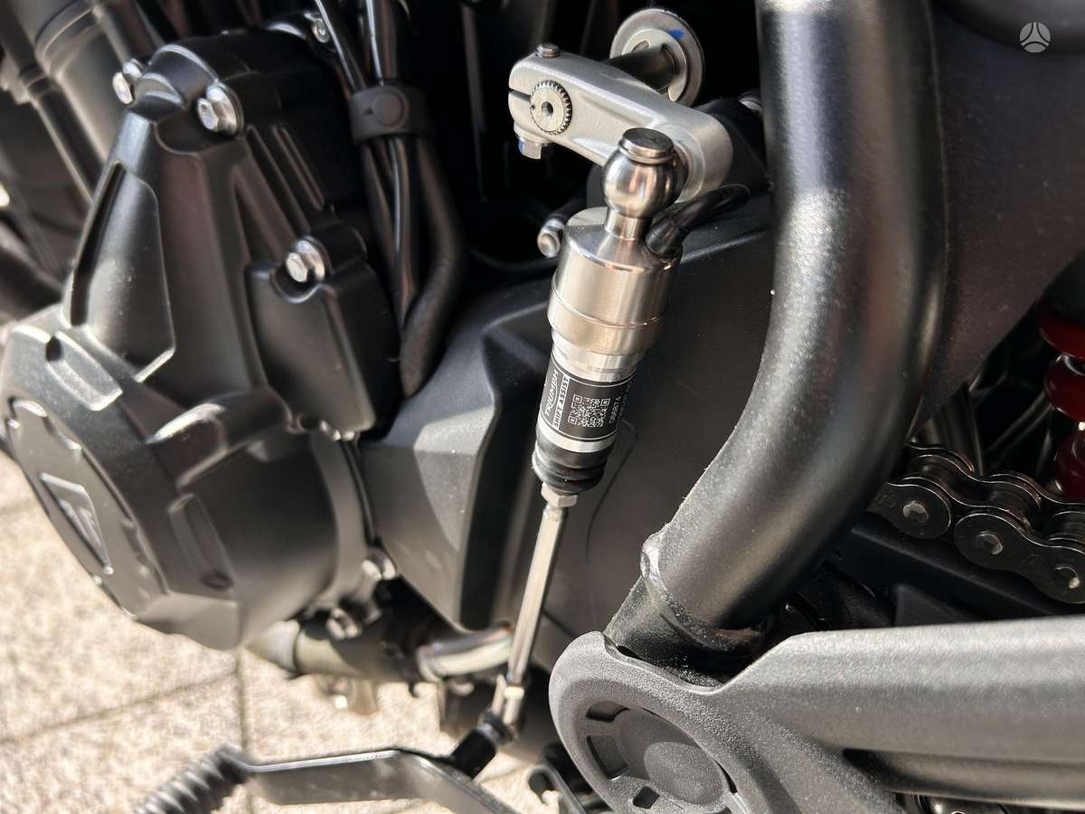 Triumph Tiger 900cc, enduro / adventure