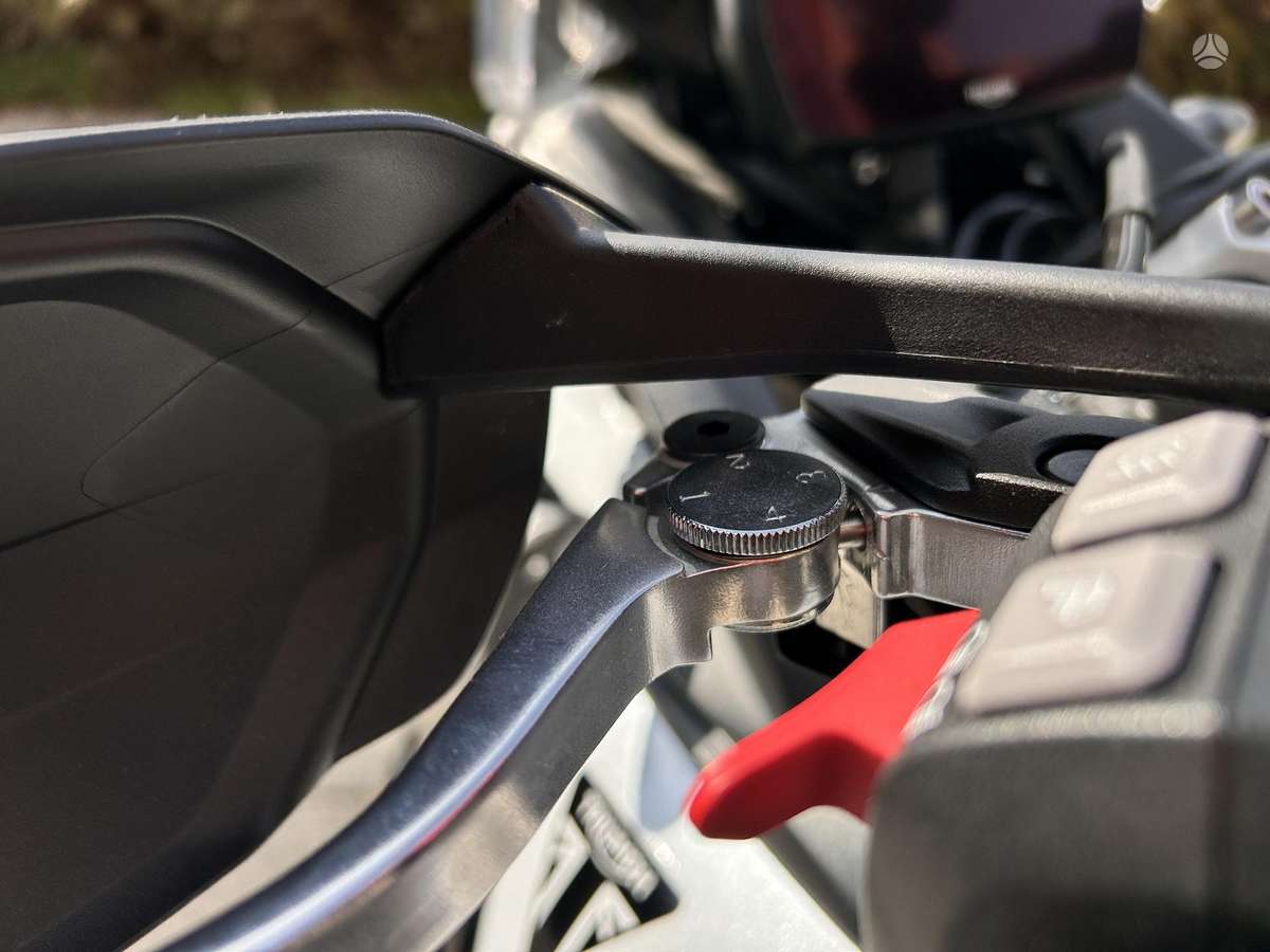 Triumph Tiger 900cc, enduro / adventure