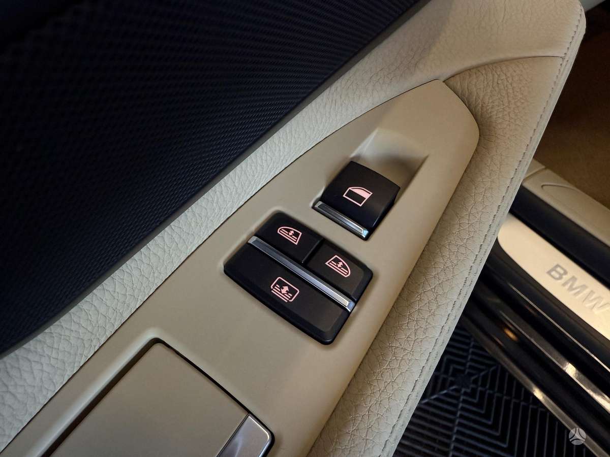 BMW 740, 3.0 l., Седан