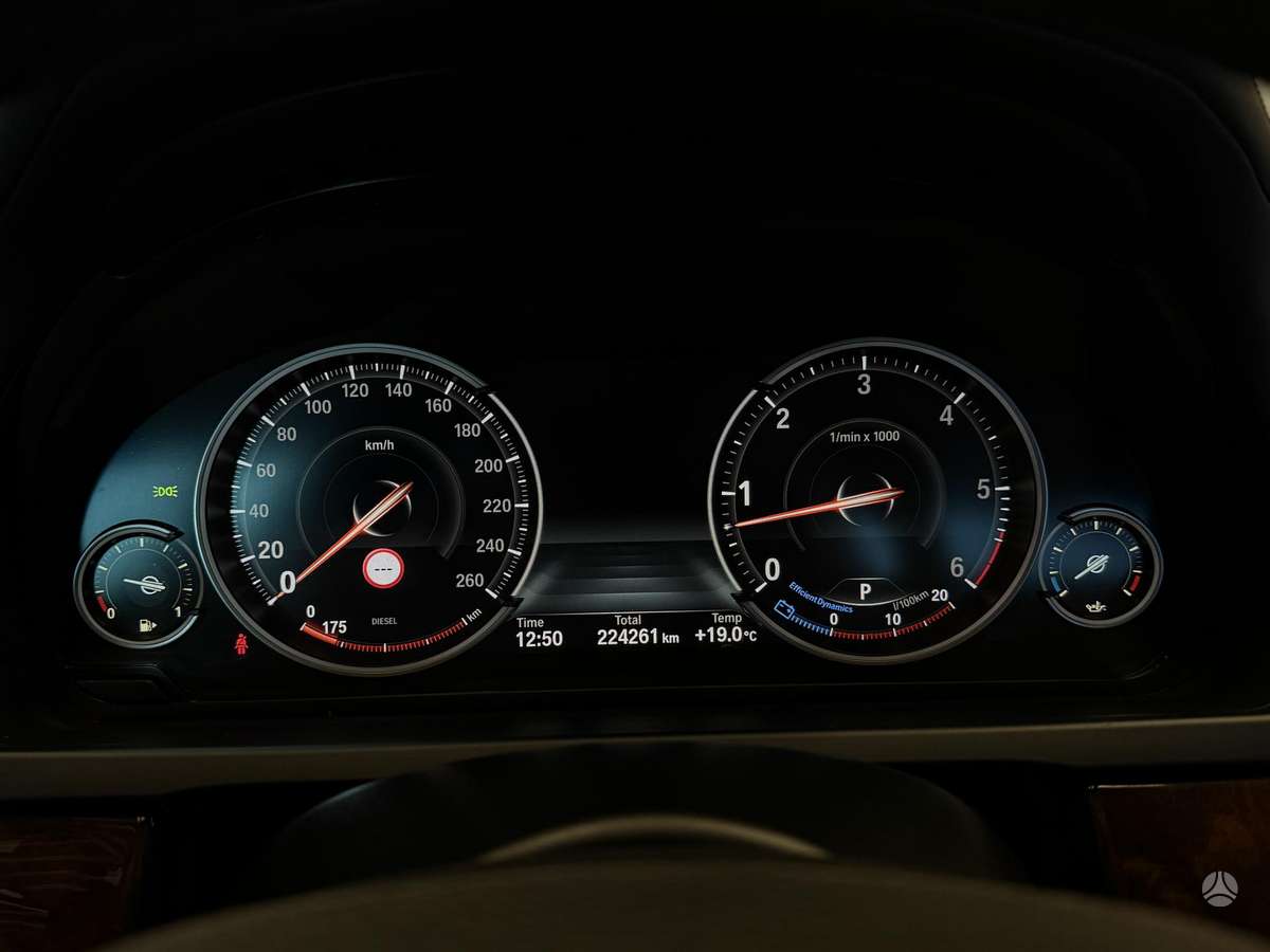 BMW 740, 3.0 l., Седан