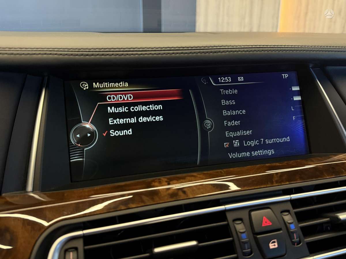 BMW 740, 3.0 l., Седан