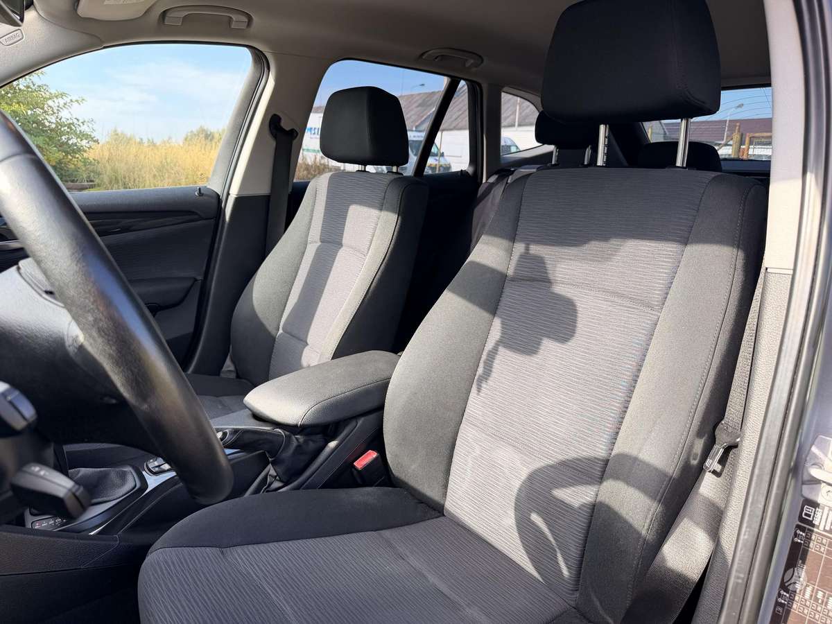 BMW X1, 2.0 l., Хэтчбек