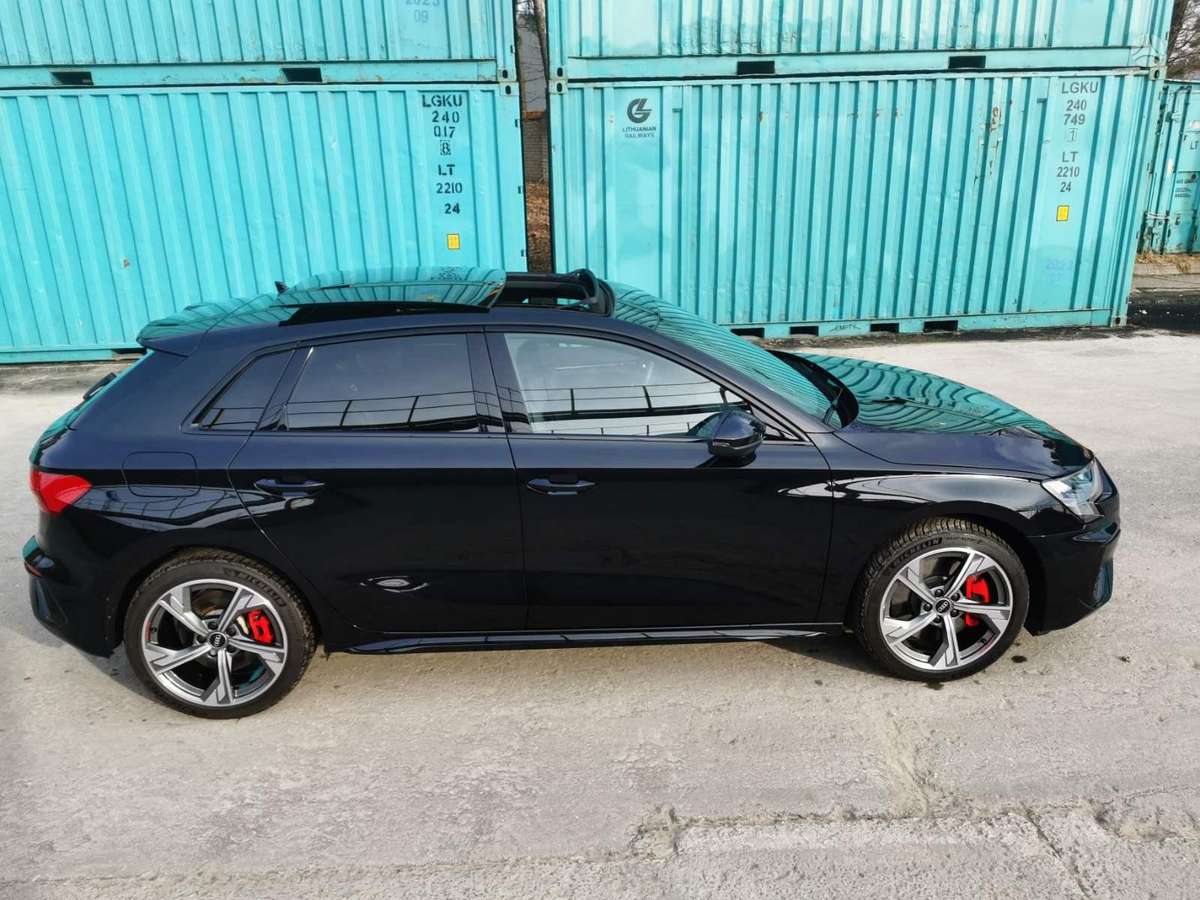 Audi A3, hečbekas