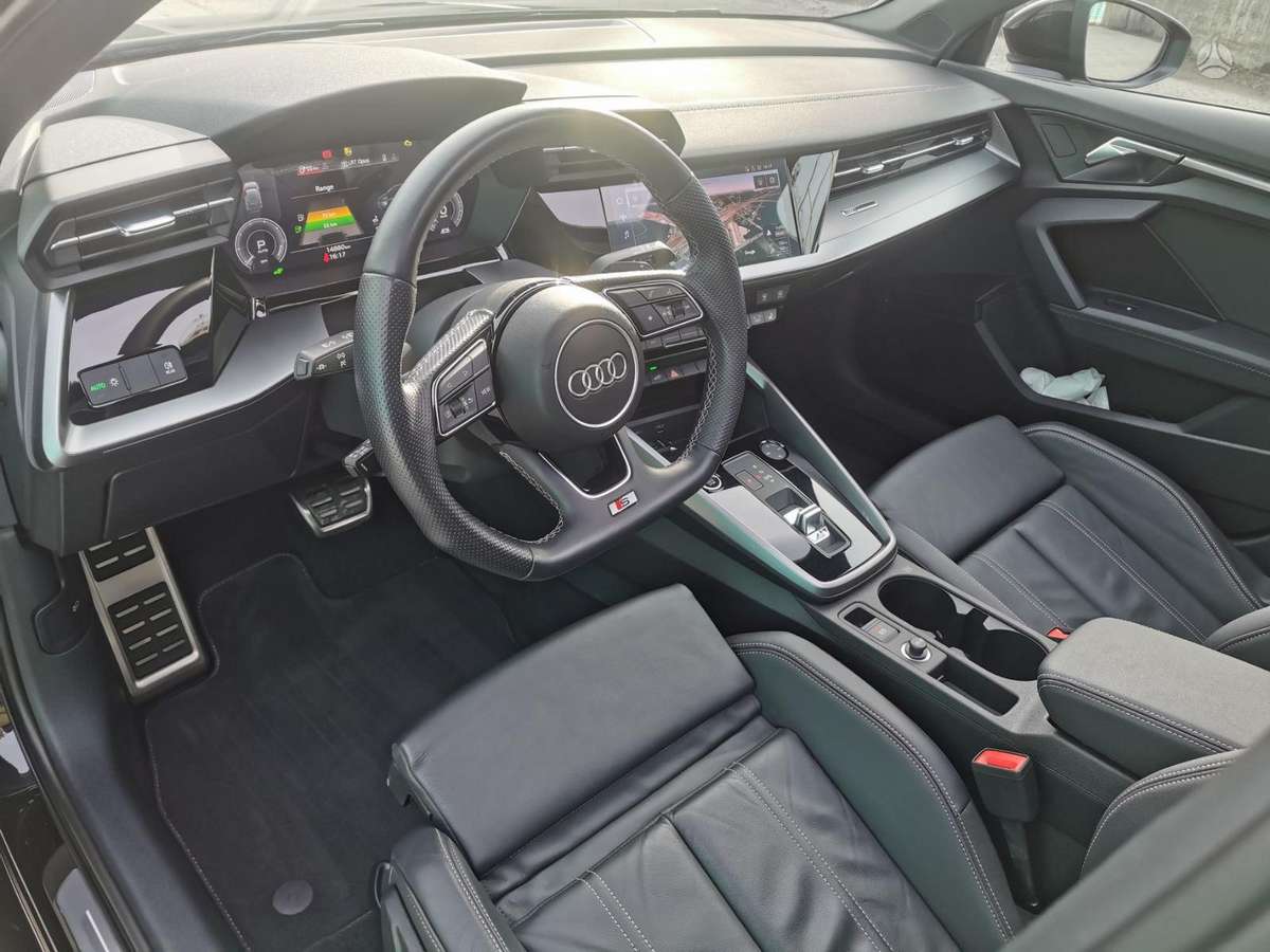 Audi A3, Хэтчбек