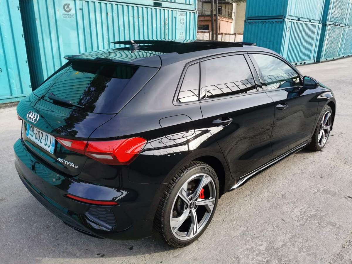 Audi A3, hečbekas