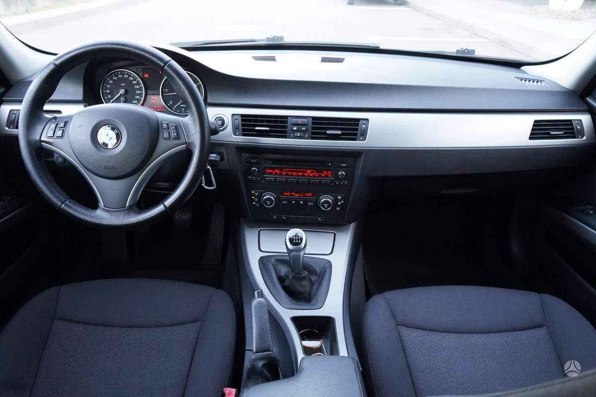 BMW 325, 3.0 l., Универсал