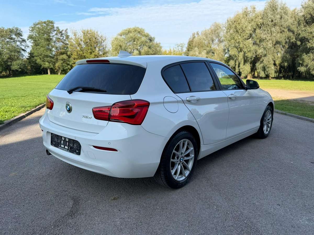 BMW 116, 1.5 l., hatchback