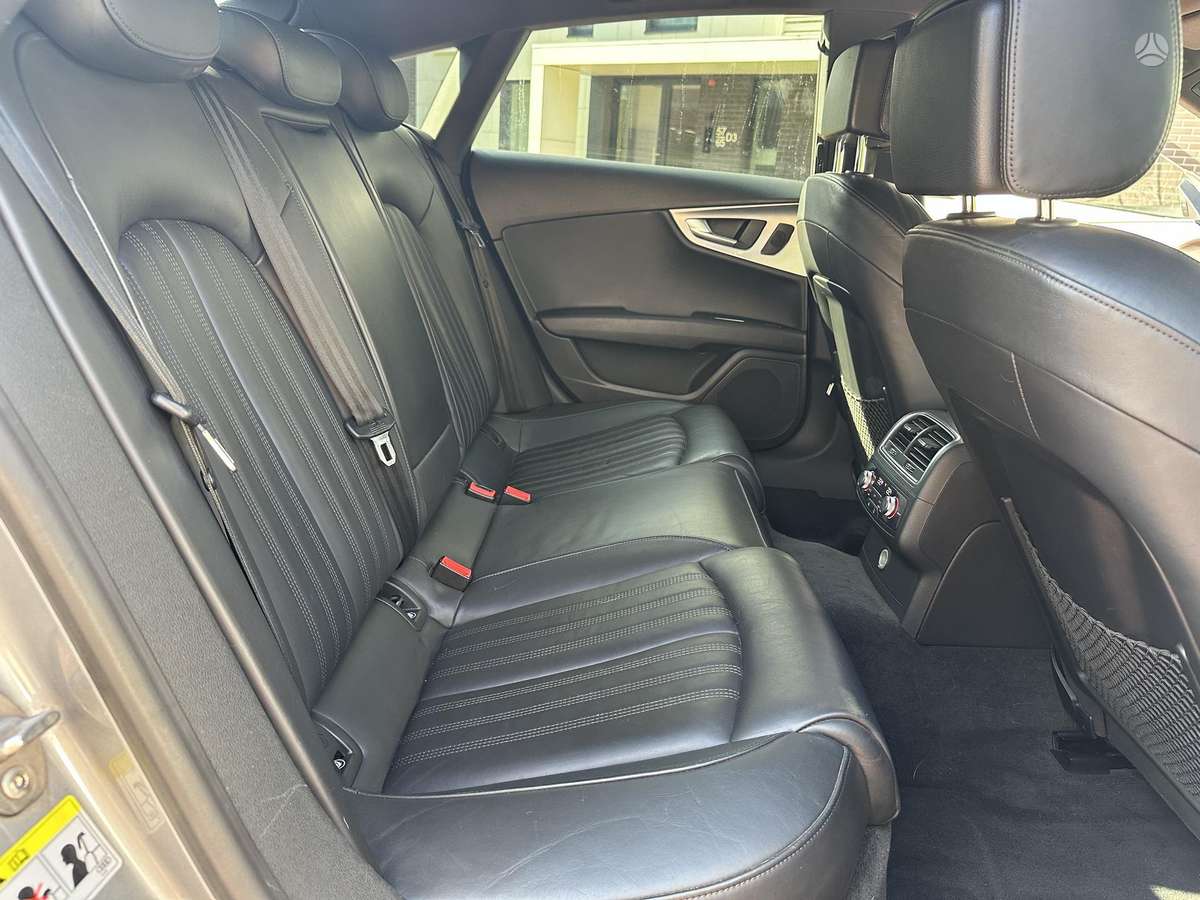 Audi A7, 3.0 l., Хэтчбек