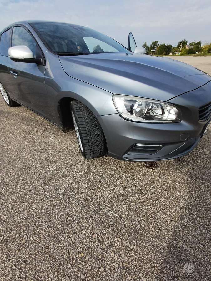 Volvo V60, 2.0 l., universalas