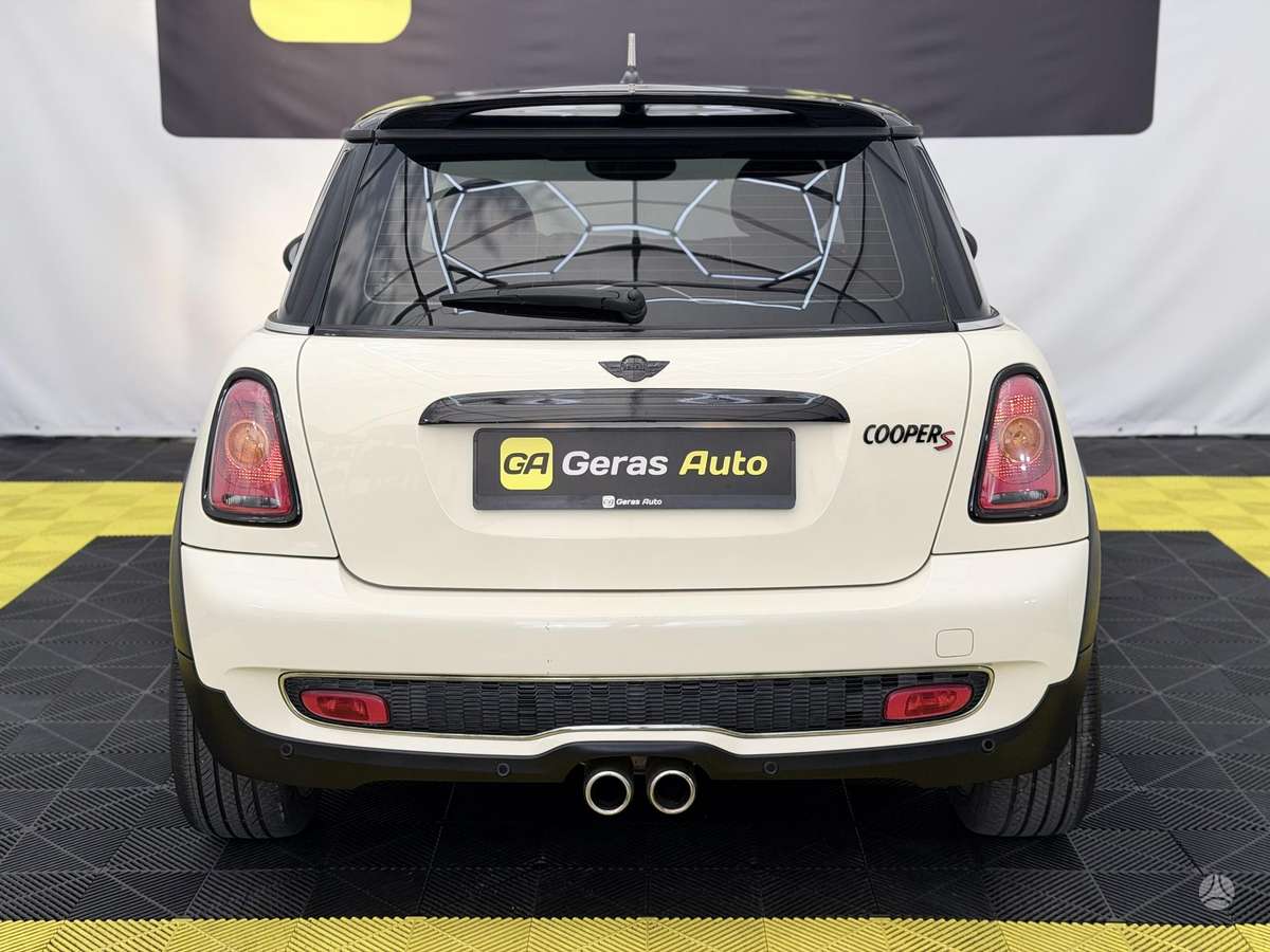 Mini Cooper S, 1.6 l., Хэтчбек
