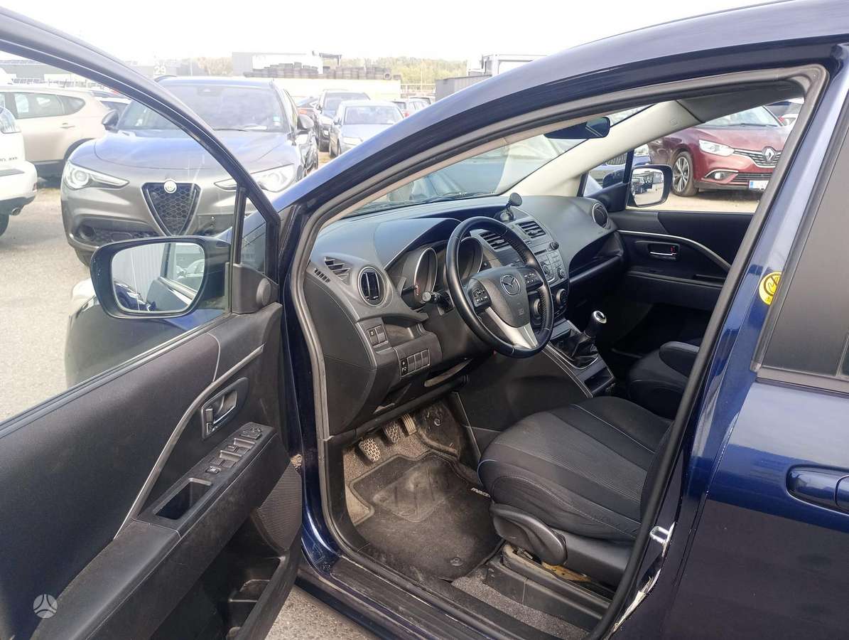 Mazda 5, 1.6 l., Минивэн