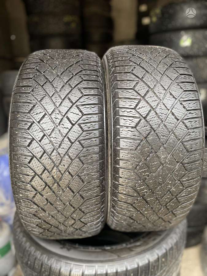 Continental, зимние 225/50 R17
