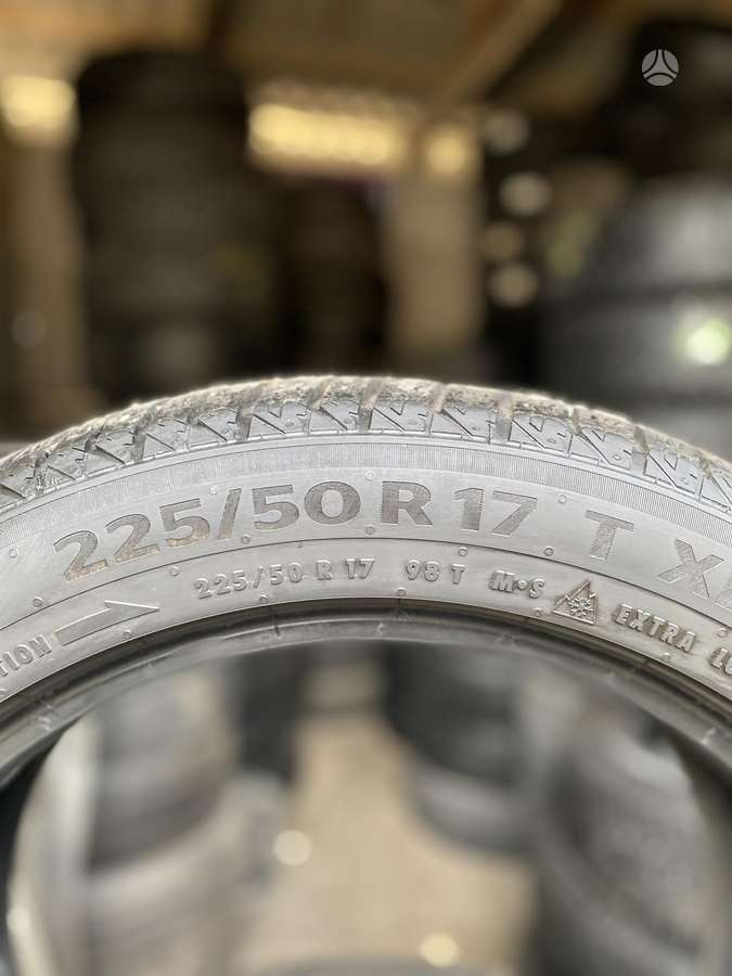 Continental, зимние 225/50 R17