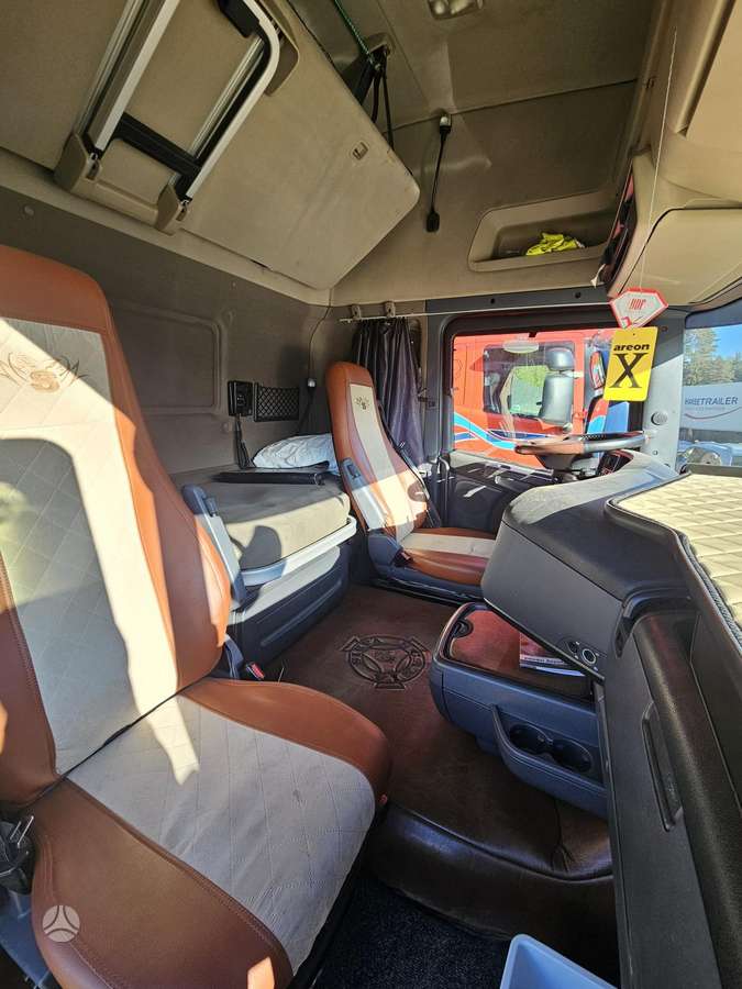 Scania R410, 2 спальных места