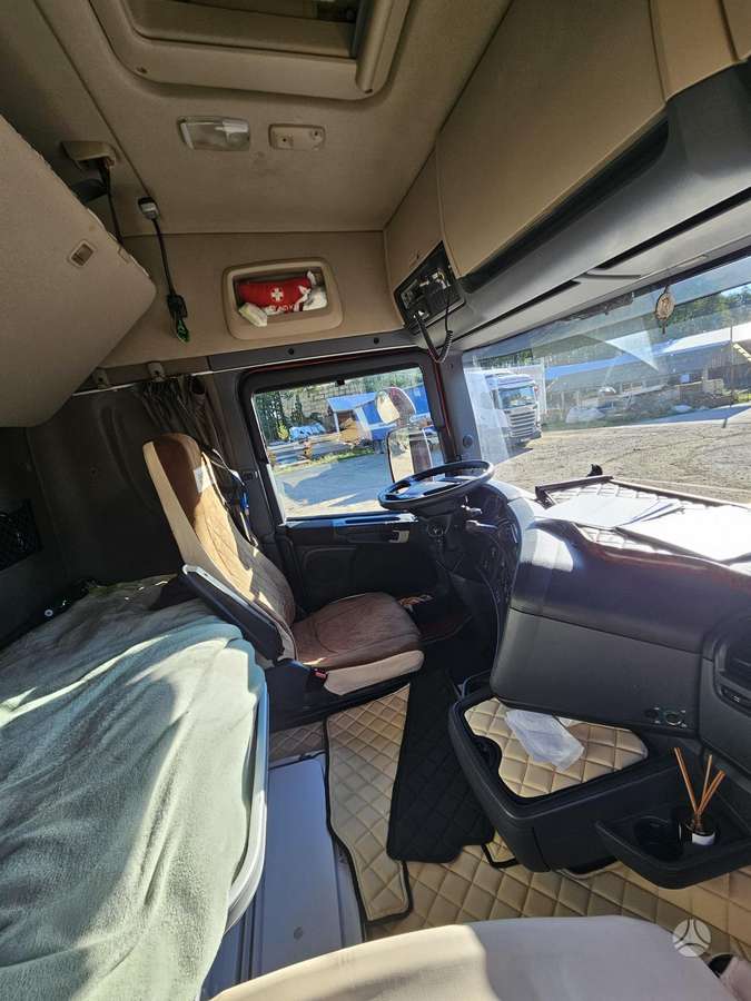 Scania R410, 2 спальных места