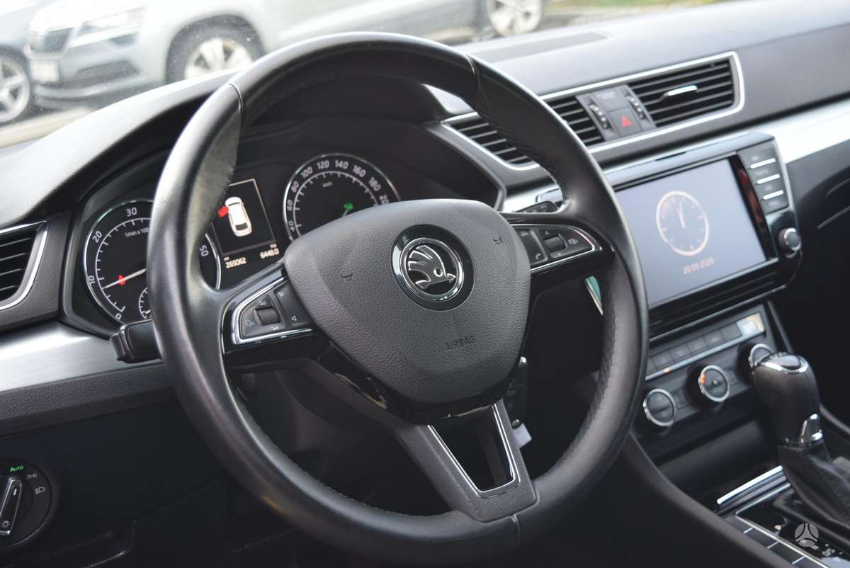 Skoda Superb, 1.6 l., universalas