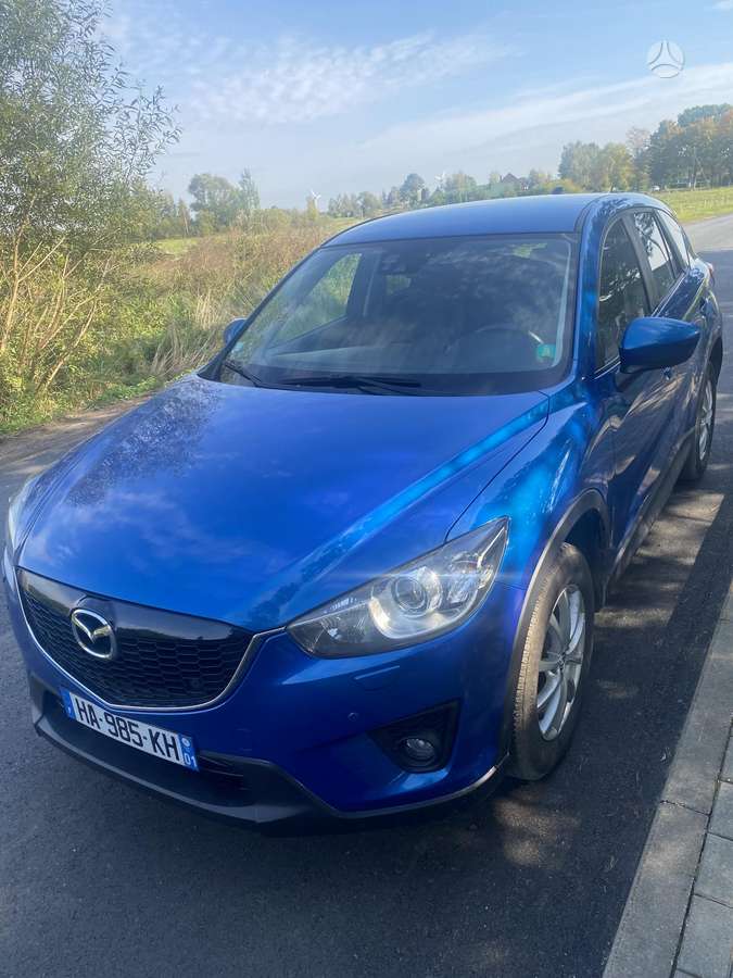 Mazda CX-5, 2.2 l., off-road / crossover