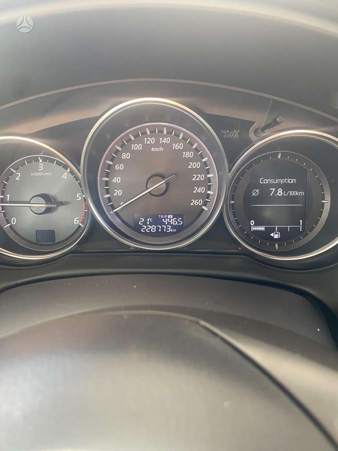 Mazda CX-5, 2.2 l., Внедорожник / Кроссовер