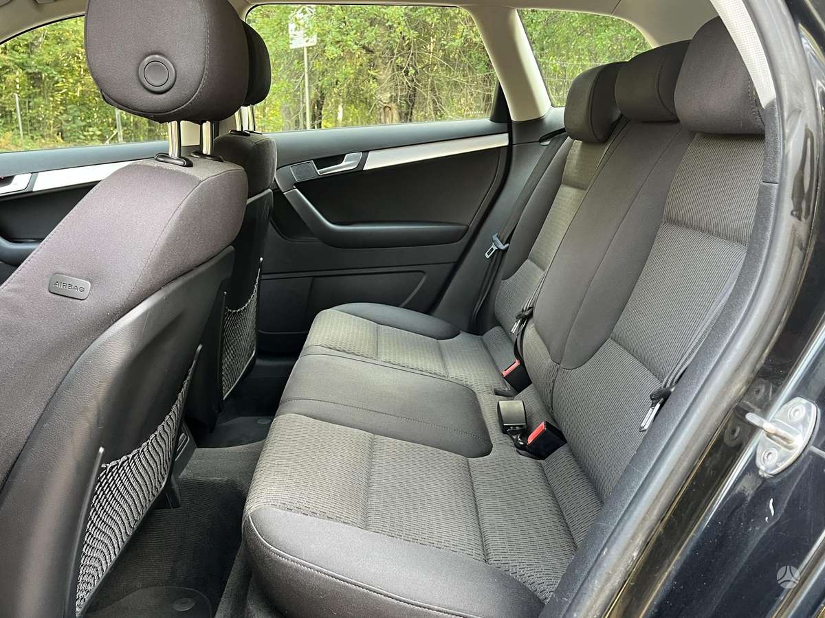 Audi A3, 1.6 l., hatchback