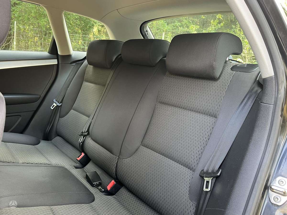 Audi A3, 1.6 l., hatchback