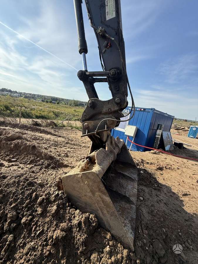 Volvo EC220DL, экскаваторы