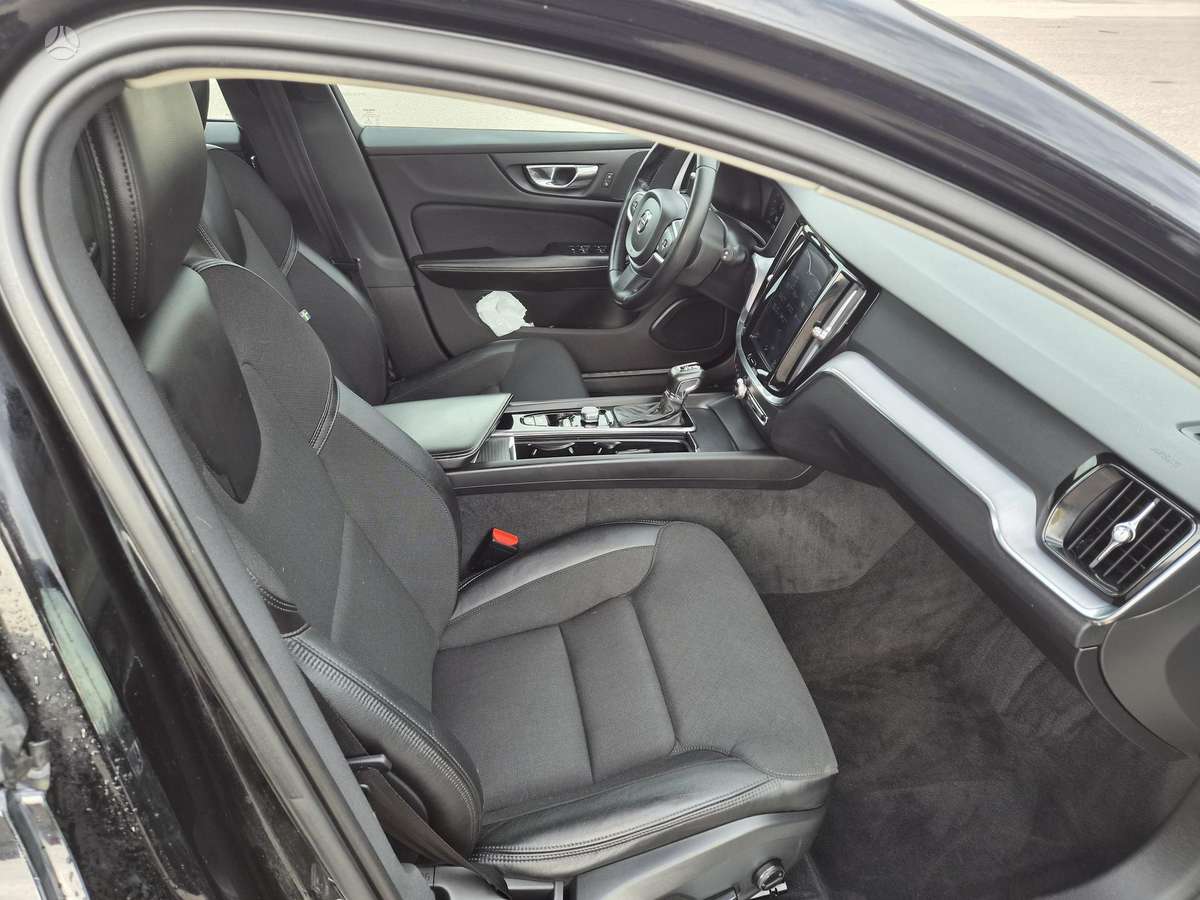 Volvo V60, 2.0 l., Универсал