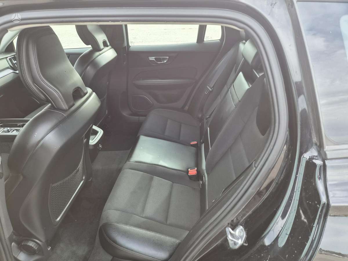 Volvo V60, 2.0 l., universalas