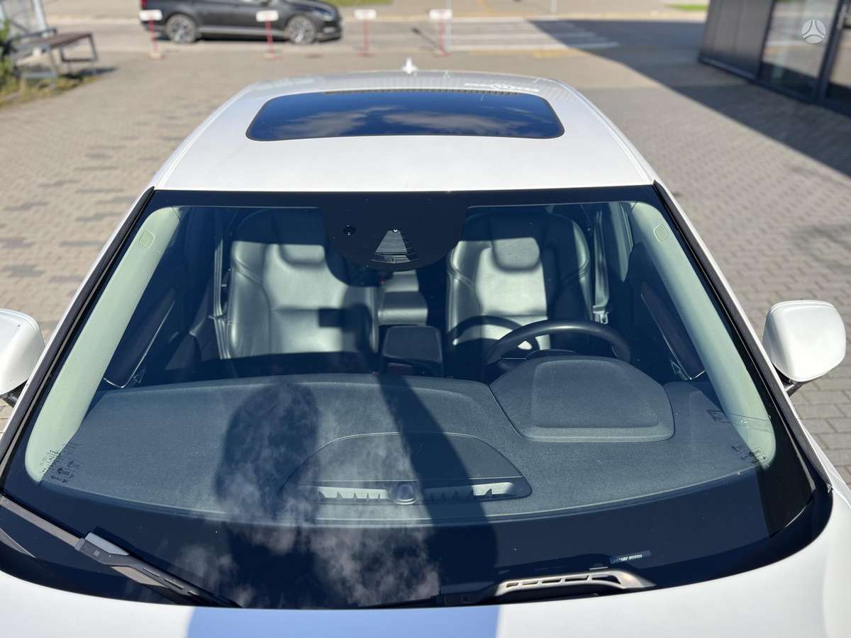 Volvo S90, 2.0 l., Седан