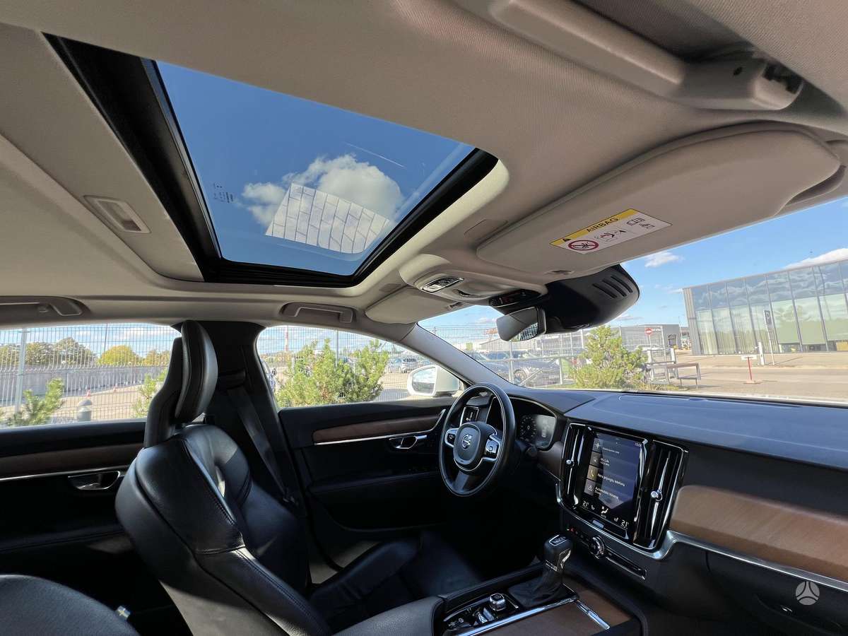Volvo S90, 2.0 l., Седан